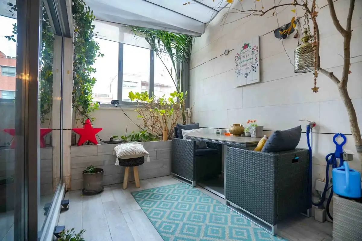 Terrassa de Àtic en venda en Madrid amb Aire condicionat, Calefacció i Jardí privat