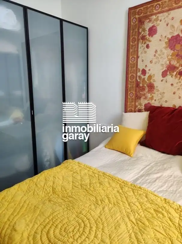 Habitación de Dúplex en venta en Villarcayo de Merindad de Castilla la Vieja con Calefacción