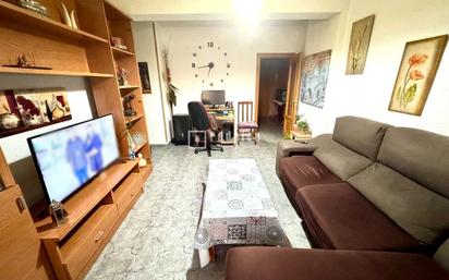 Living room of Flat for sale in Alcalá de Henares  with Air Conditioner, Heating and Terrace