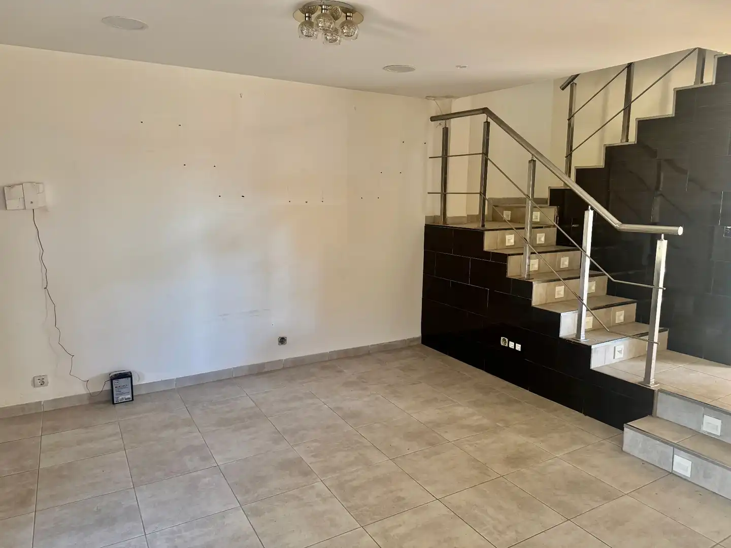 Maisonette zum Verkauf in Salou mit Terrasse und Abstellraum