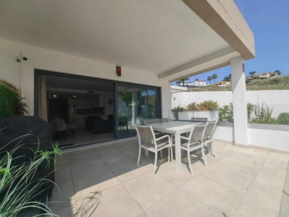 Terrace of Planta baja to rent in Estepona  with Air Conditioner, Terrace and Storage room