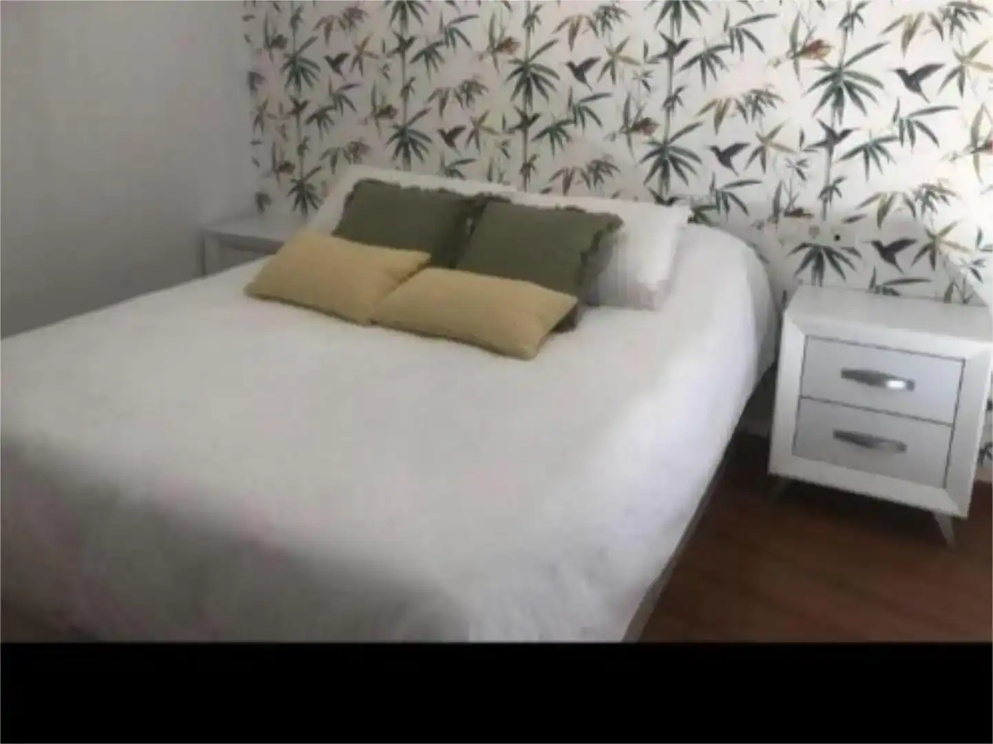 Dormitori de Pis en venda en Cogollos de la Vega amb Aire condicionat, Parquet i Moblat