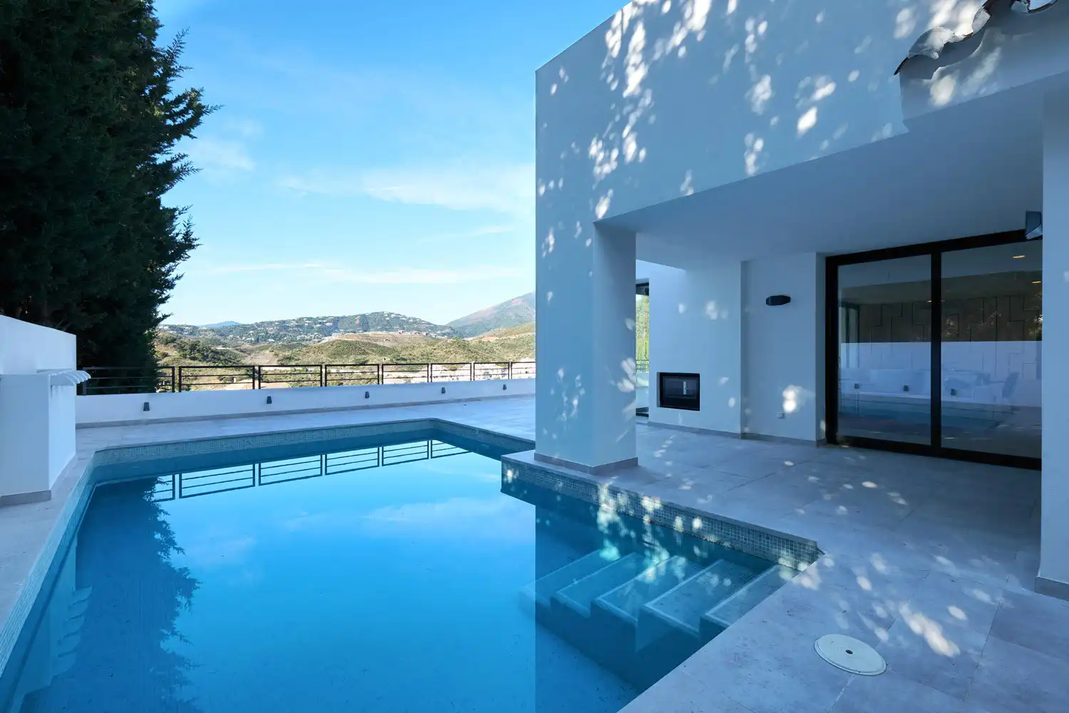 Haus mit Pool zum Verkauf in Nueva Andalucía