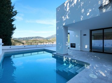 Casa con piscina in vendita a Nueva Andalucía