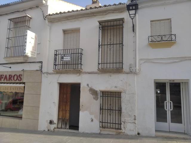 Casa-chalet en Venta en Estepa