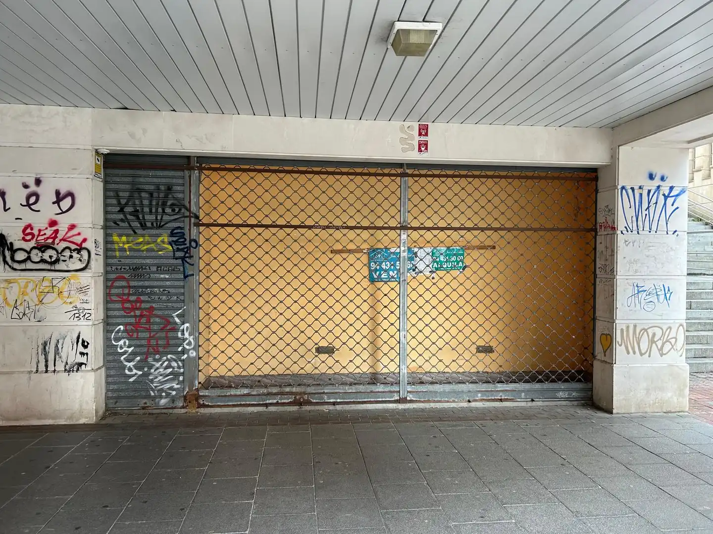 Local commercial à vendre à Avenida Sabino Arana Etorbidea, imagen 3