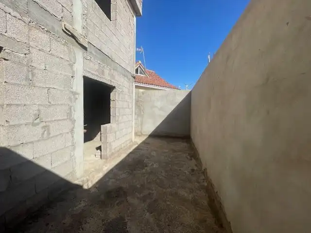 Casa adosada en venta en Calle el Sirinoque, Sardina