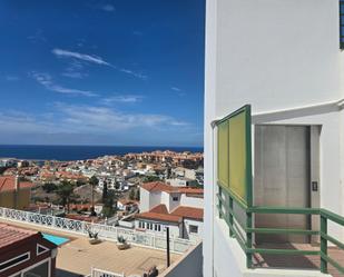 Vista exterior de Apartament de lloguer en Mogán amb Jardí privat i Terrassa