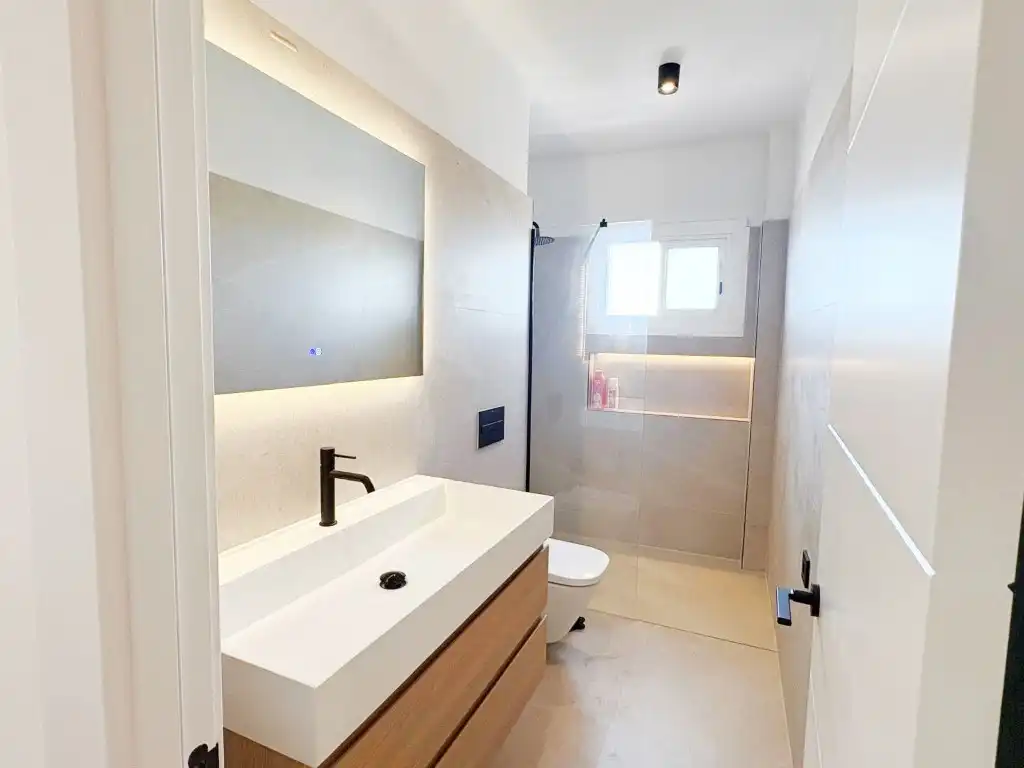 Apartamento de alquiler en Sector Est