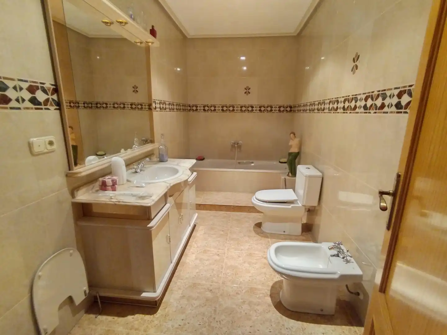 Baño de Casa o chalet en venta en Barrax con Calefacción y Terraza