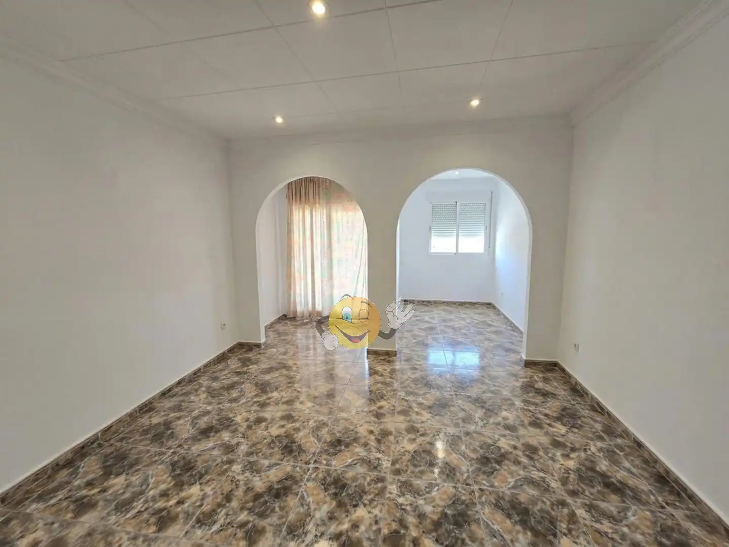 Flat for sale in El Prat de Llobregat  with Terrace, Oven and Washing machine