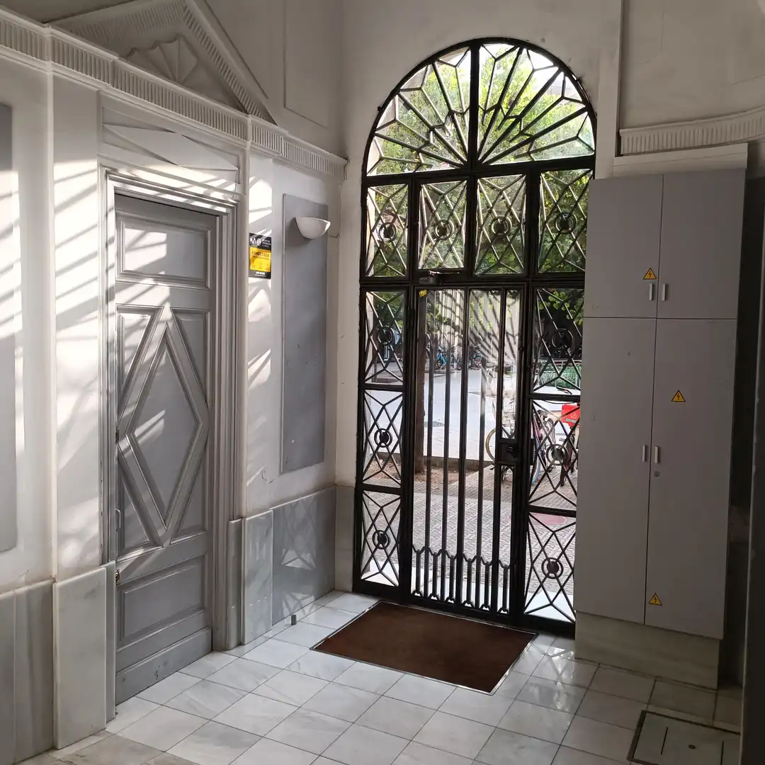 Attic for rent in Carrer del Comte Borrell, La Nova Esquerra de l'Eixample
