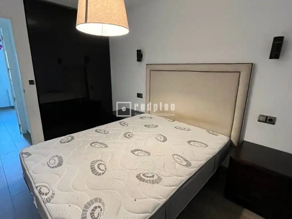 Habitación de Piso en venta en Madrid con Calefacción