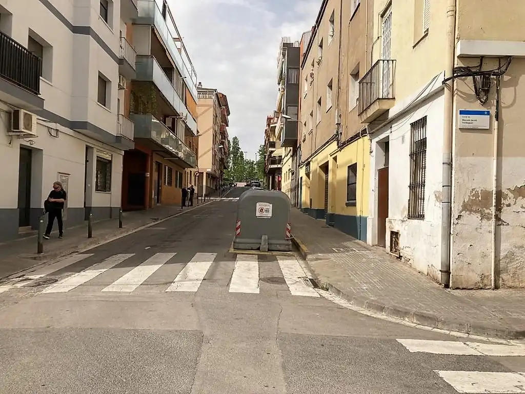 Vista exterior de Planta baja en venta en Sant Boi de Llobregat