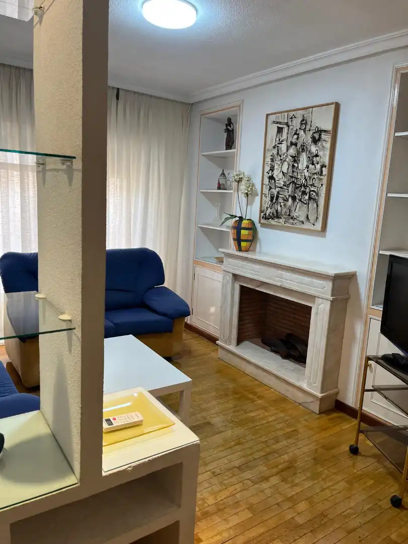 Sala d'estar de Pis de lloguer en Puertollano amb Aire condicionat, Calefacció i Moblat