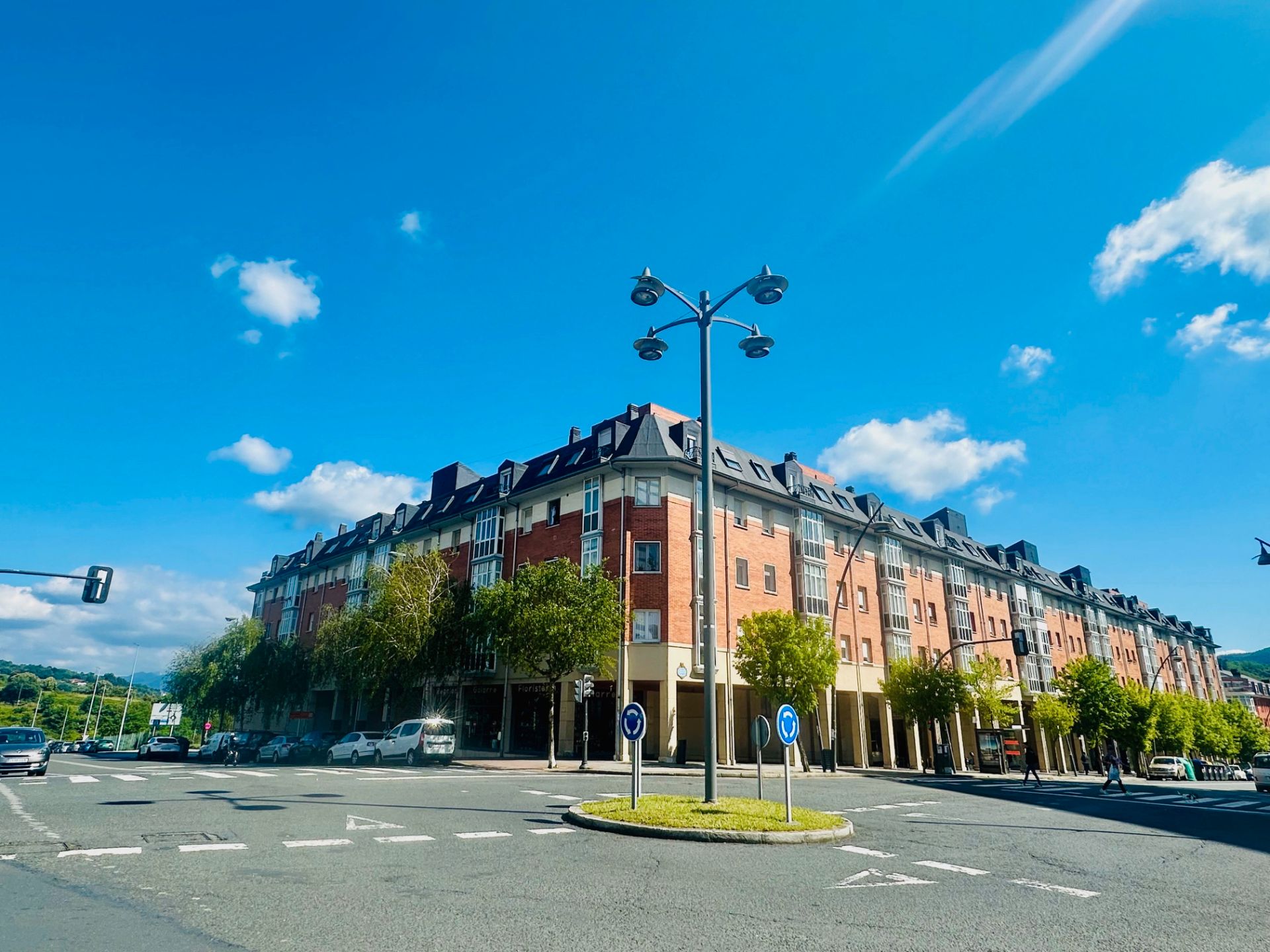 Exterior view of Flat for sale in Bilbao   with Terrace, Furnished and Oven