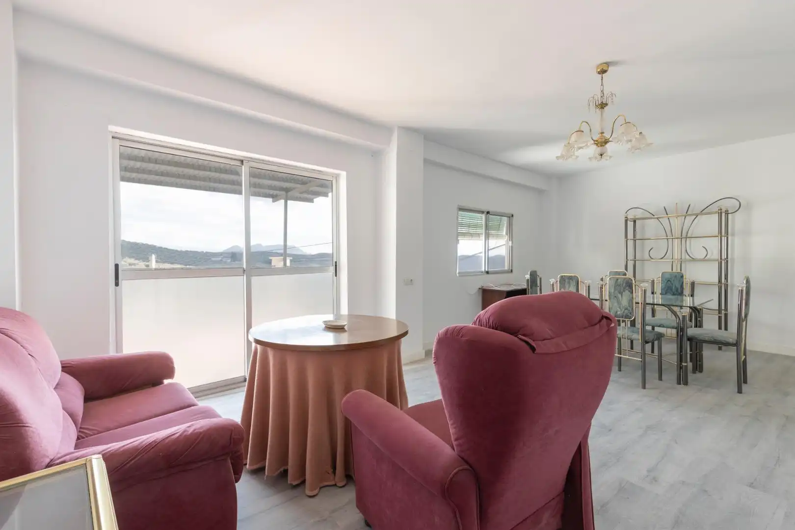 Habitación de Planta baja en venta en Moclín con Terraza, Amueblado y Balcón