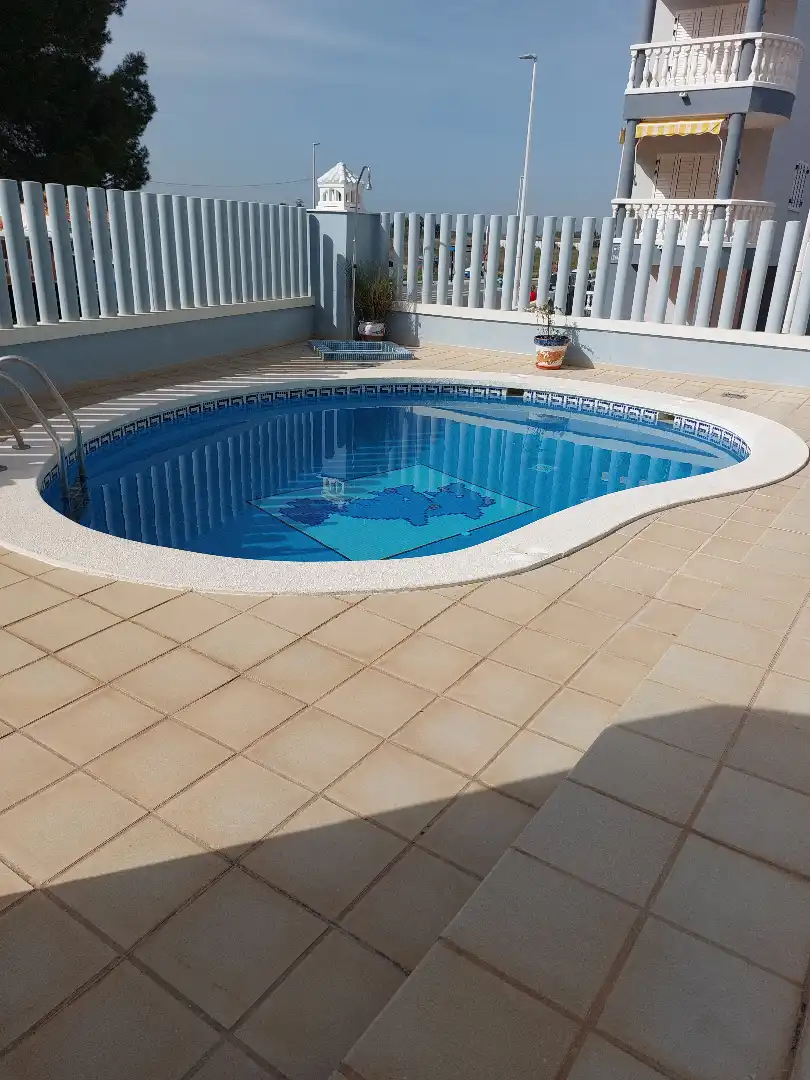 Penthouse with pool for sale in Carrer Baleares 19, imagen 3