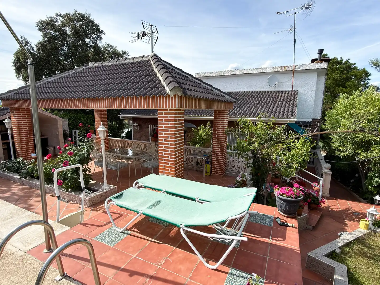 Terrassa de Casa o xalet en venda en Santa Cruz del Retamar amb Calefacció, Jardí privat i Terrassa