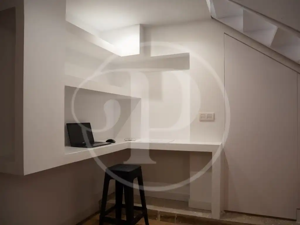 Study for sale in Valencia  with Air Conditioner