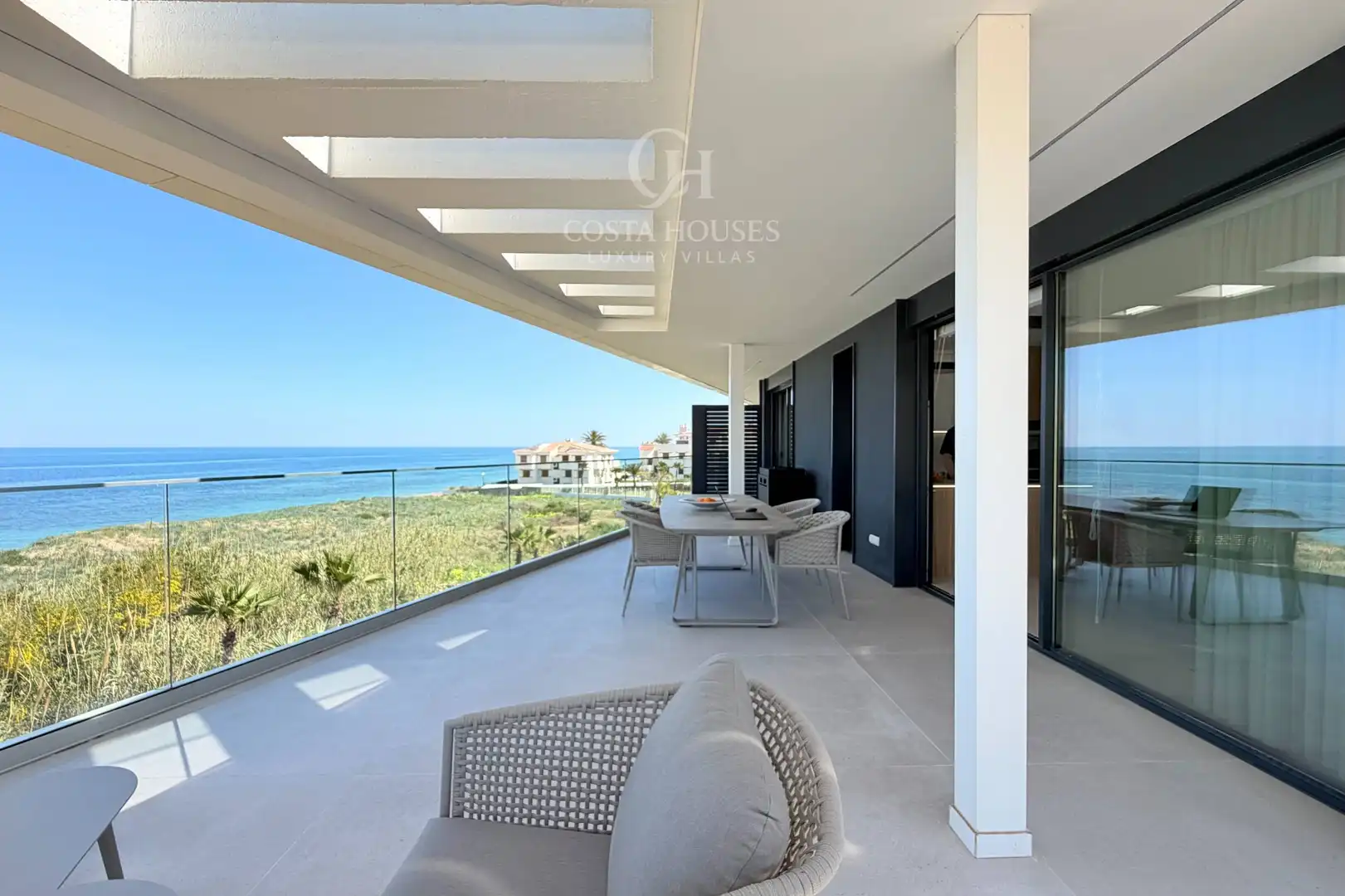 Terraza de Ático en venta en Dénia con Aire acondicionado, Calefacción y Jardín privado