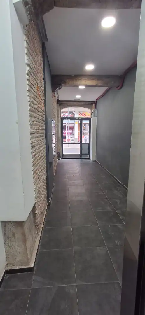 Piso en venta en Bilbao  con Balcón