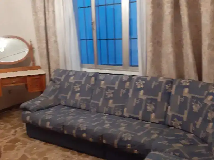 Sala d'estar de Casa adosada de lloguer en Almagro amb Aire condicionat, Traster i Moblat
