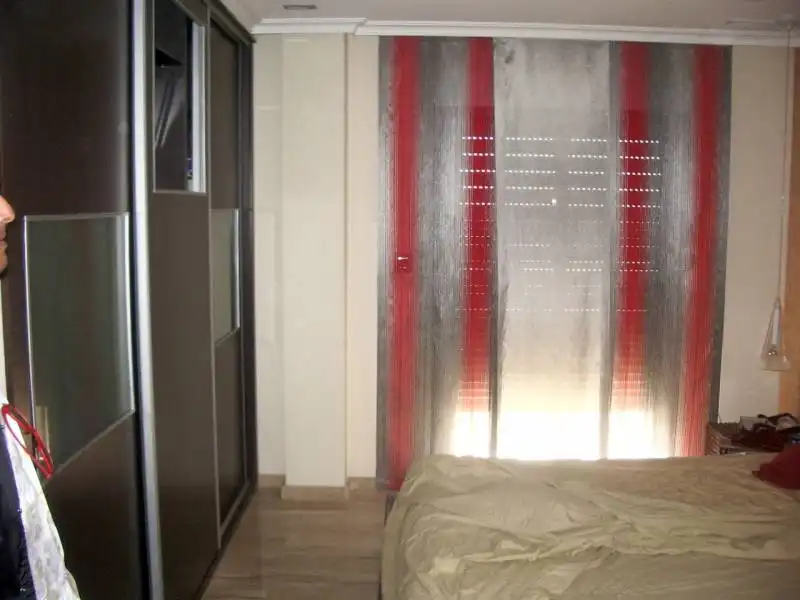 Piso en venta en El Raval - Portes Encarnades