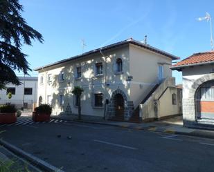 Vista exterior de Pis en venda en  Pamplona / Iruña amb Aire condicionat, Calefacció i Jardí privat