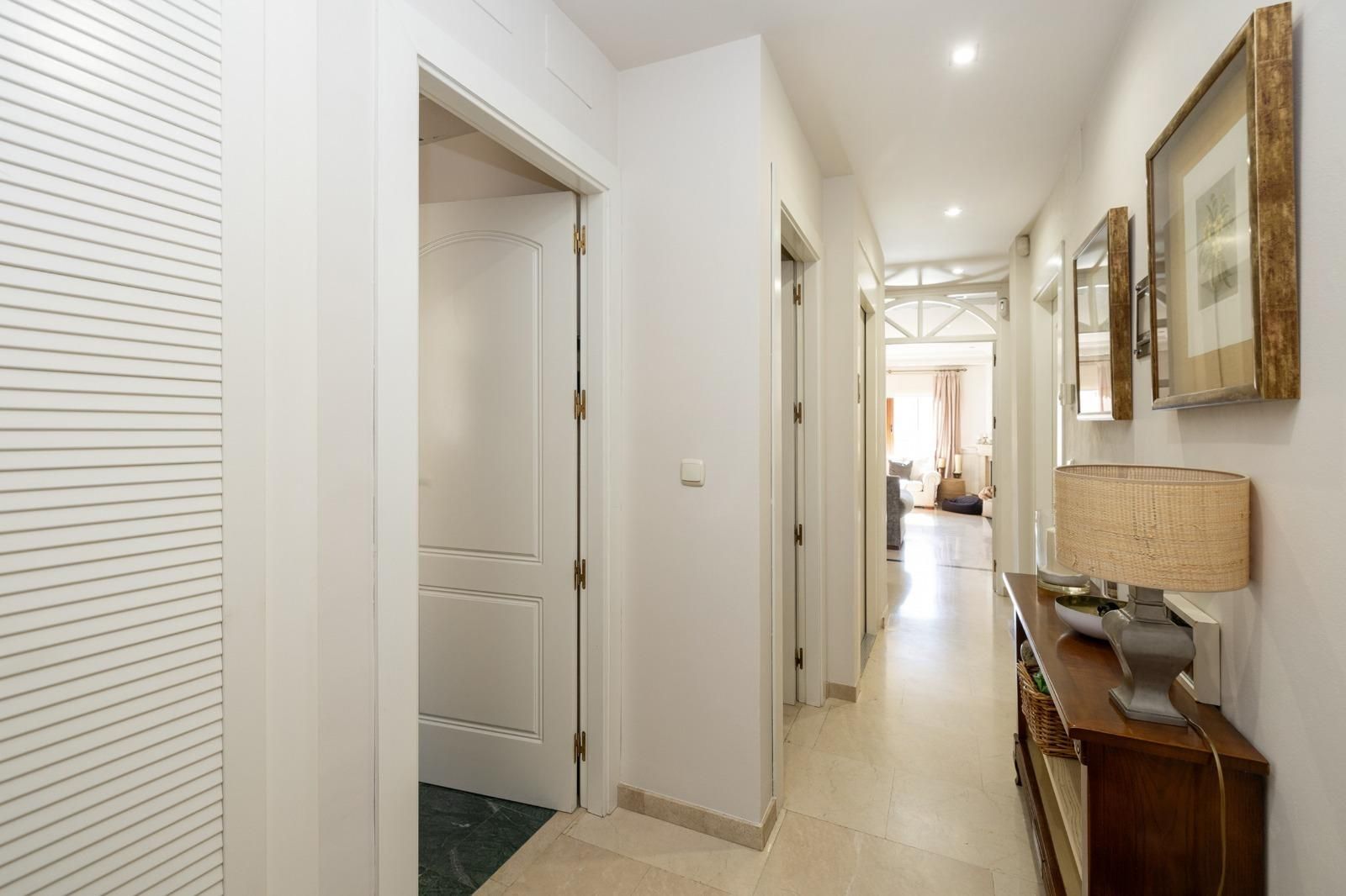 Single-family semi-detached for sale in  Granada Capital  with Air Conditioner, Heating and Terrace