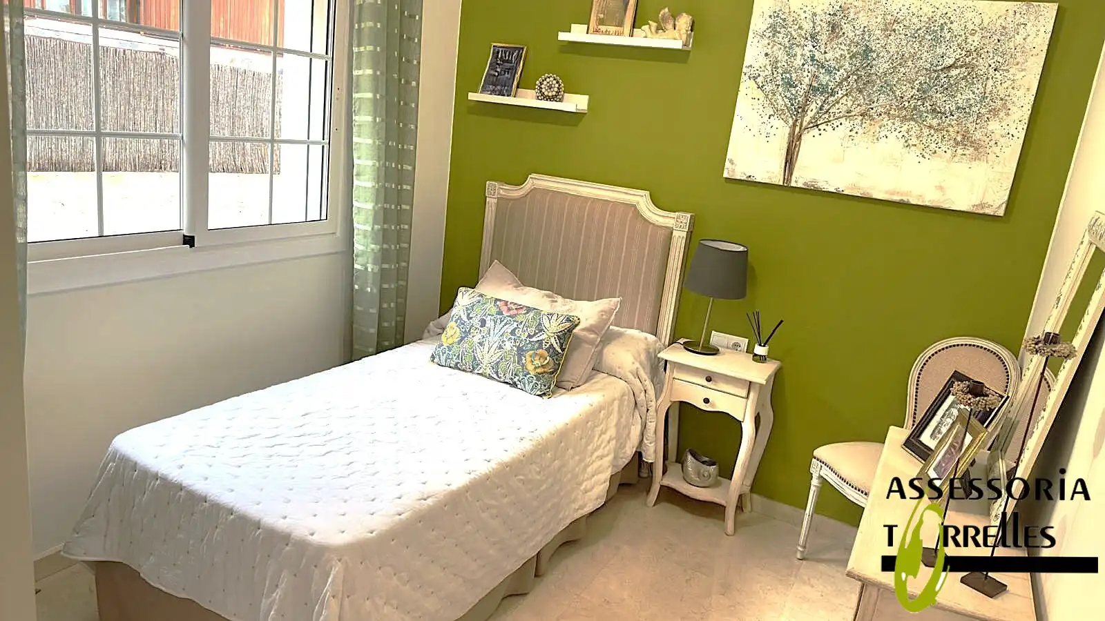 Schlafzimmer von Haus oder Chalet zum Verkauf in Torrelles de Llobregat mit Heizung, Privatgarten und Parkett