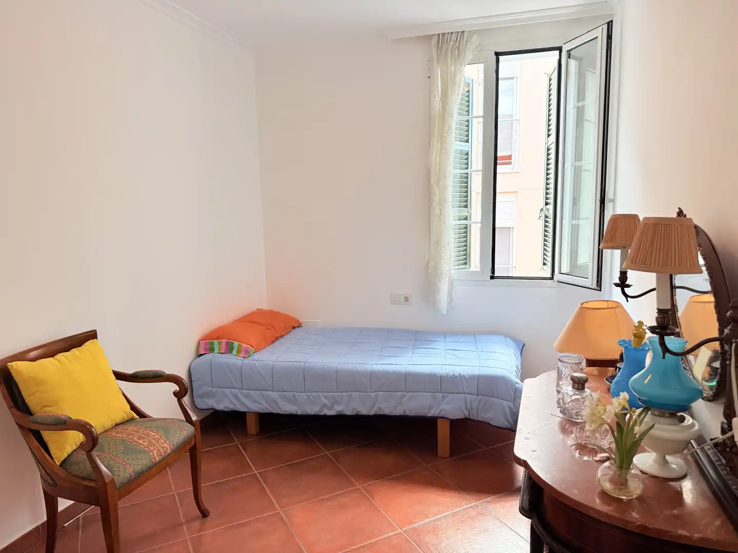 Habitación de Casa o chalet en venta en Ciutadella de Menorca con Aire acondicionado, Calefacción y Jardín privado