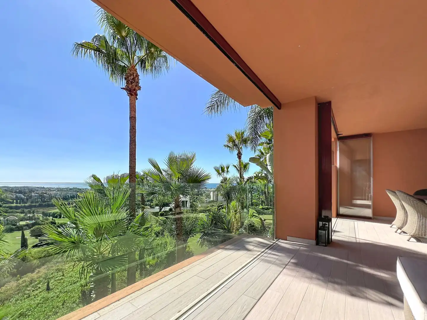 Terrassa de Apartament en venda en Benahavís amb Aire condicionat i Terrassa