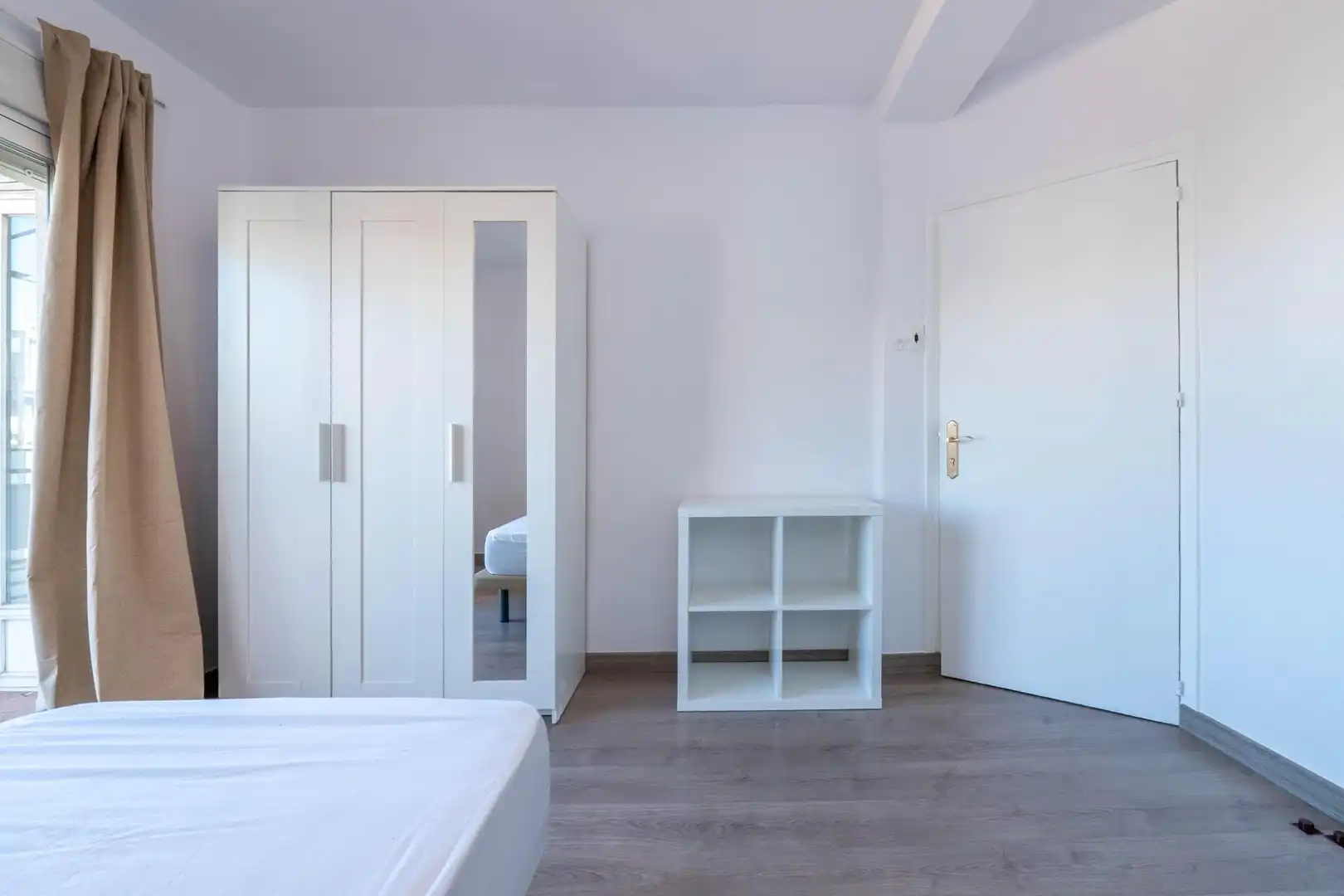 Bedroom of Flat for share in Ronda