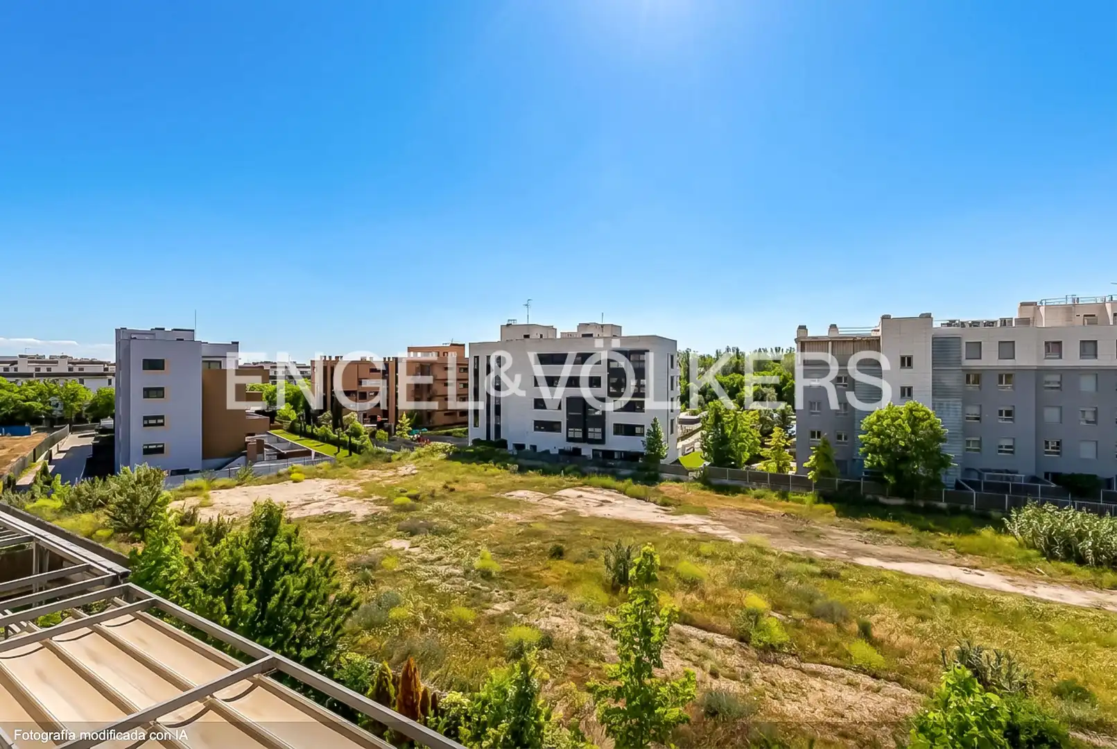 Duplexes for sale in La Moraleja  with Air Conditioner, Heating and Terrace