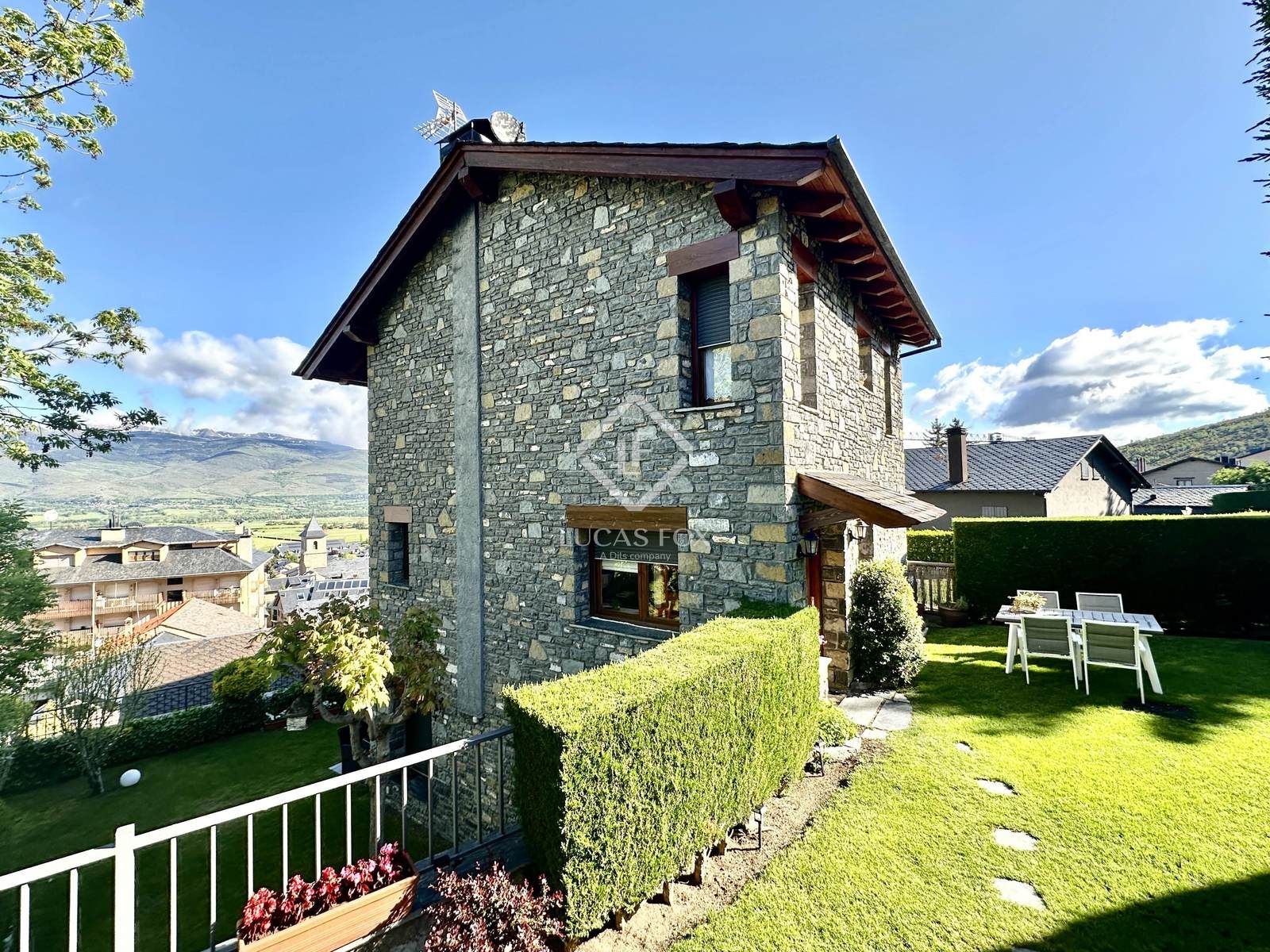 Exterior view of Flat for sale in Albons  with Private garden, Storage room and Furnished