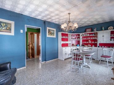 Adosado con jardín en venta en Calle Antonio Machado 30