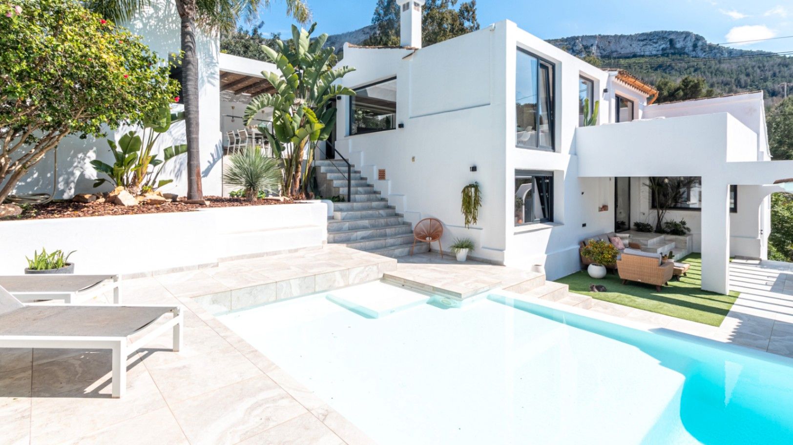 Exterior view of House or chalet for sale in Dénia  with Air Conditioner, Heating and Private garden