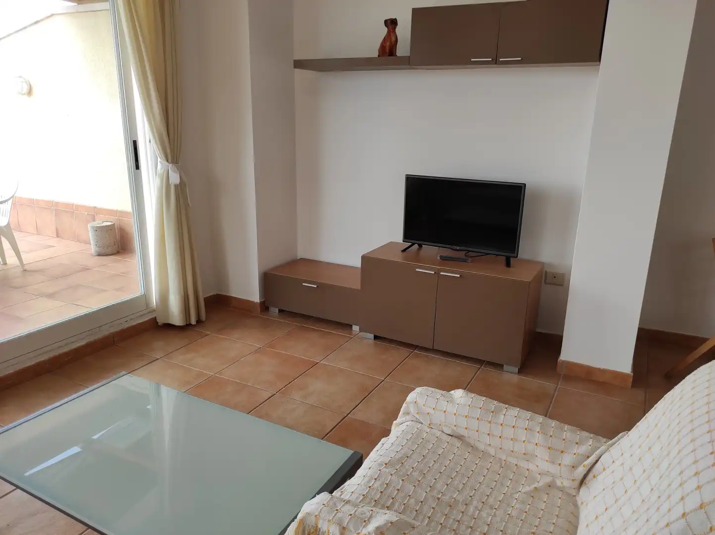 Wohnzimmer von Dachboden zur Miete in Moncofa mit Klimaanlage, Terrasse und Abstellraum