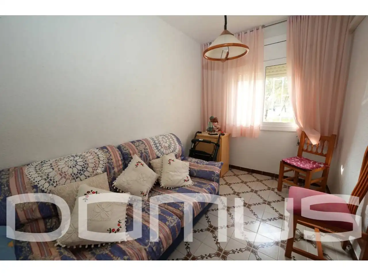 Schlafzimmer von Wohnungen zum Verkauf in Sant Boi de Llobregat mit Klimaanlage, Heizung und Möbliert
