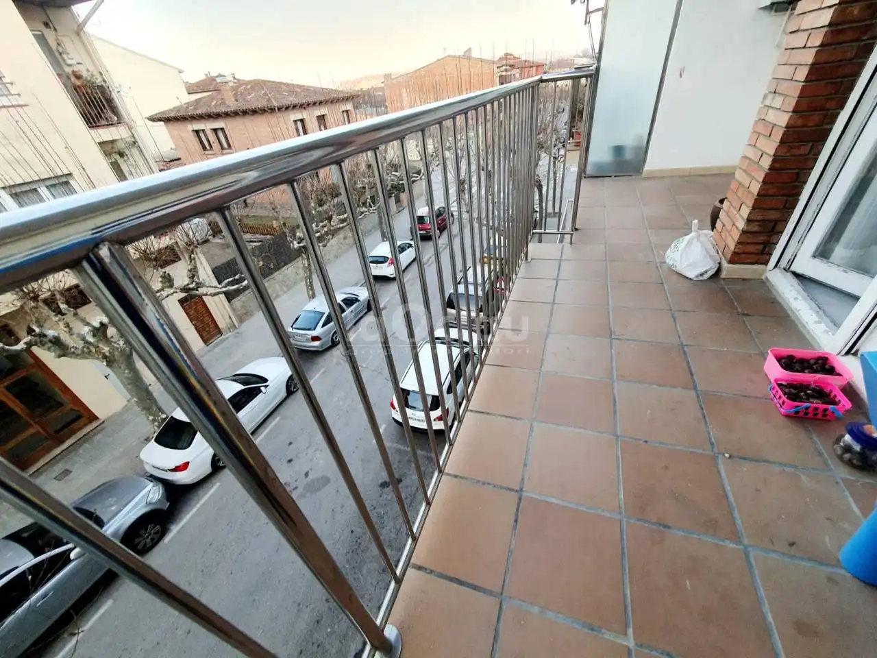 Terrasse von Wohnung zum Verkauf in Tona mit Heizung, Terrasse und Abstellraum