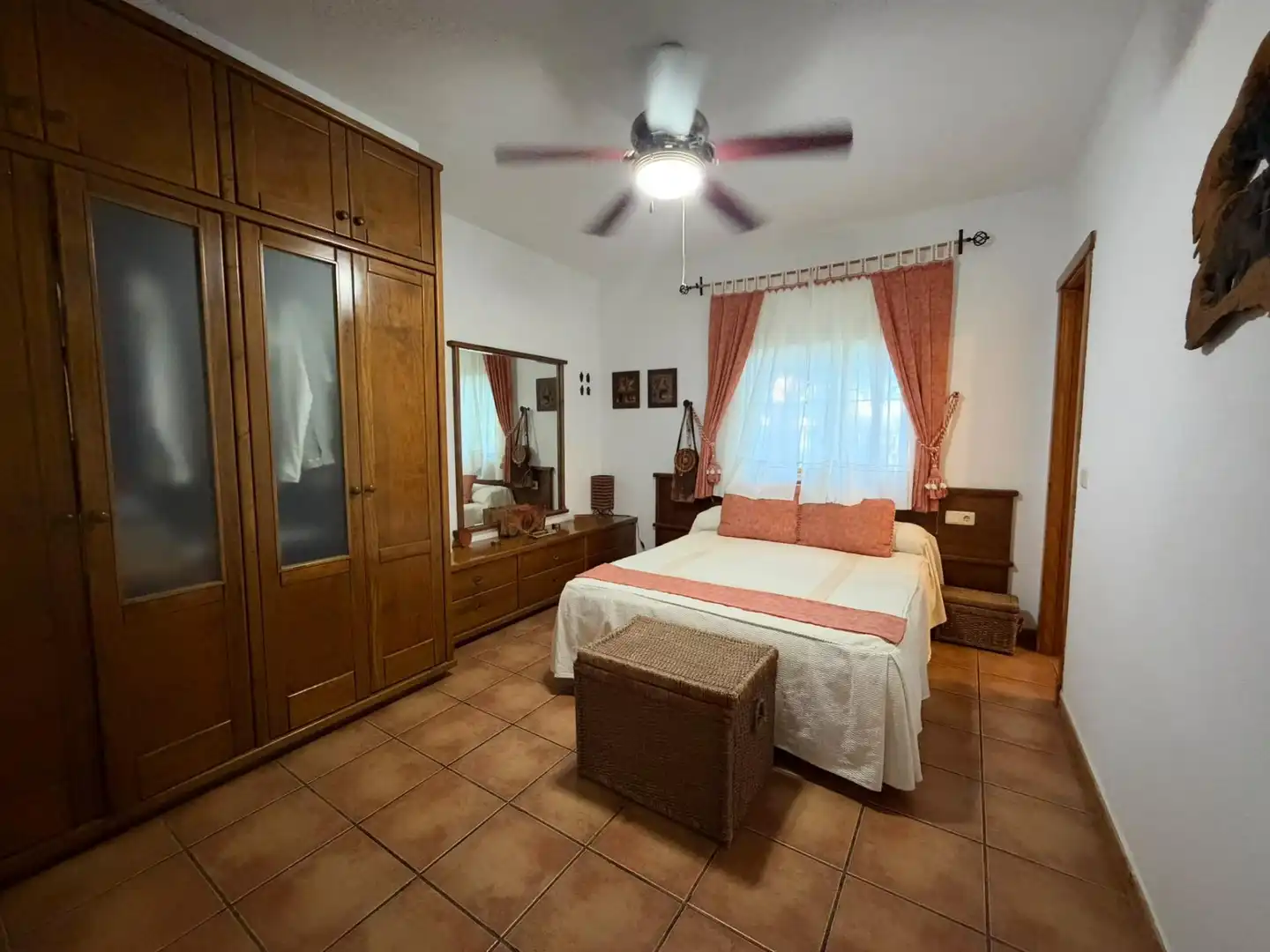 Habitación de Casa o chalet en venta en Orihuela con Aire acondicionado, Jardín privado y Trastero