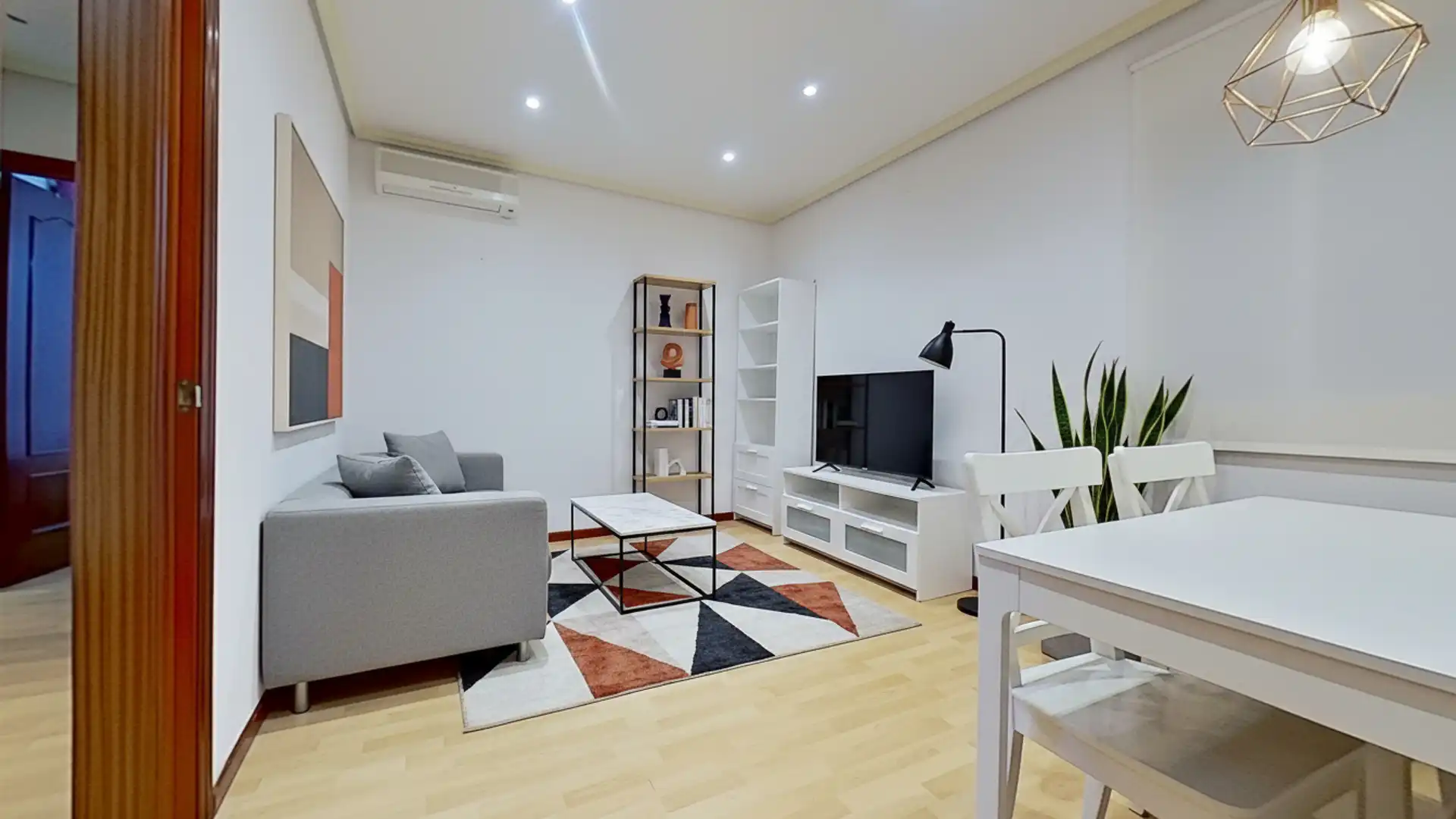 Sala de estar de Piso en venta en  Madrid Capital con Aire acondicionado, Calefacción y Amueblado