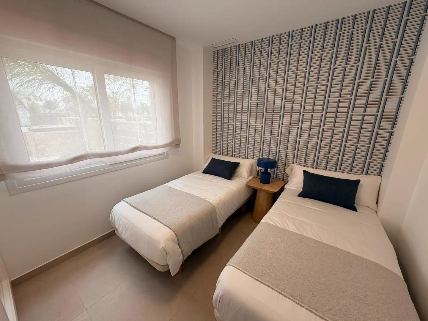 Dormitori de Apartament en venda en Pilar de la Horadada ciudad