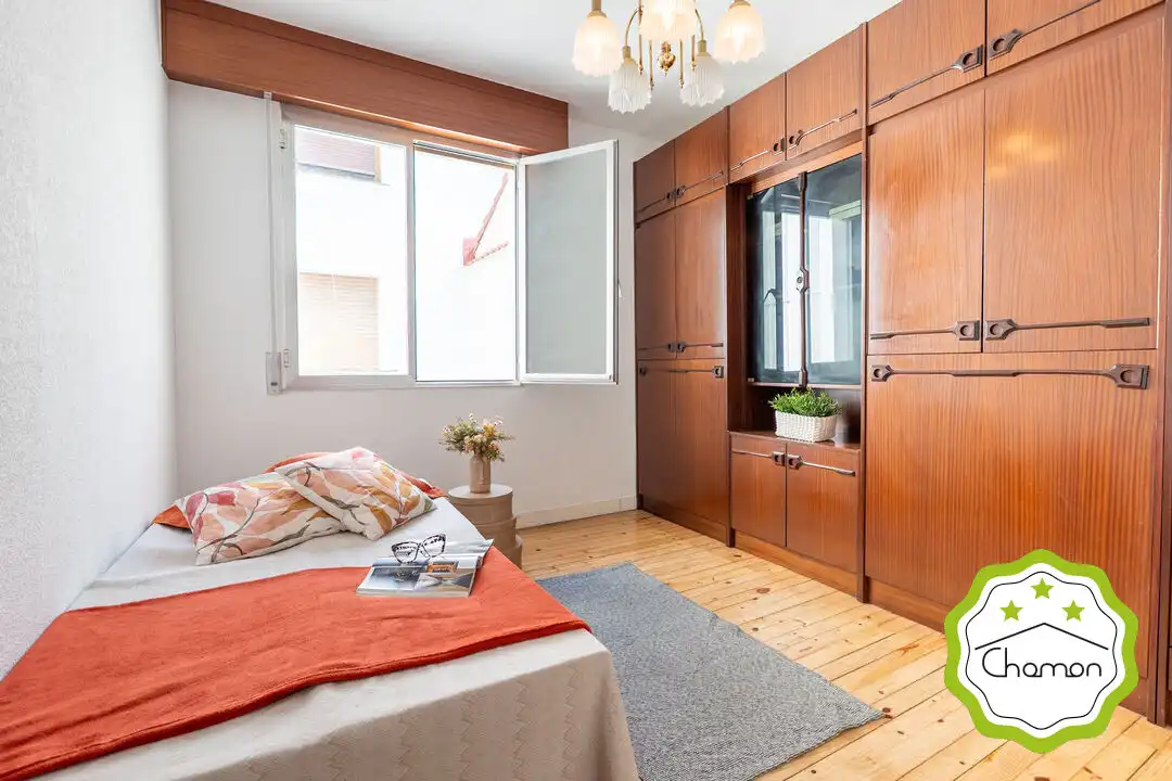 Habitación de Piso en venta en Bilbao  con Calefacción y Balcón