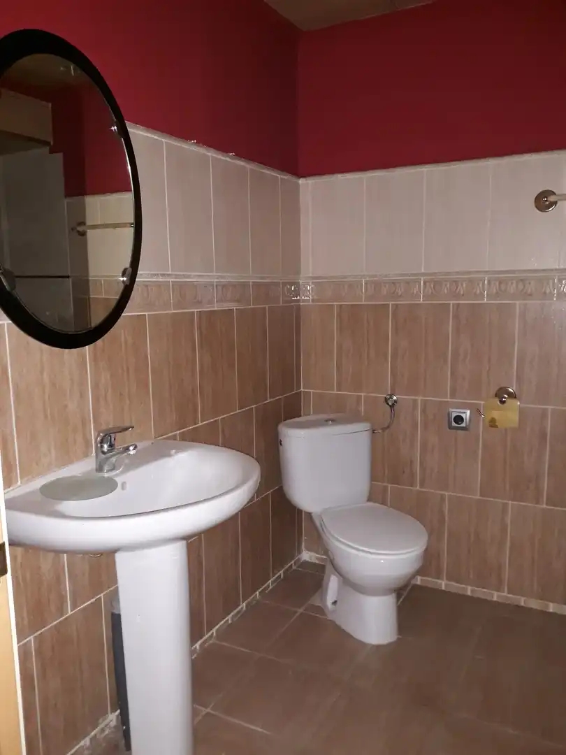 Baño de Casa adosada en venta en Les Borges Blanques con Parquet