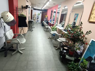Bajo en venta en Centro