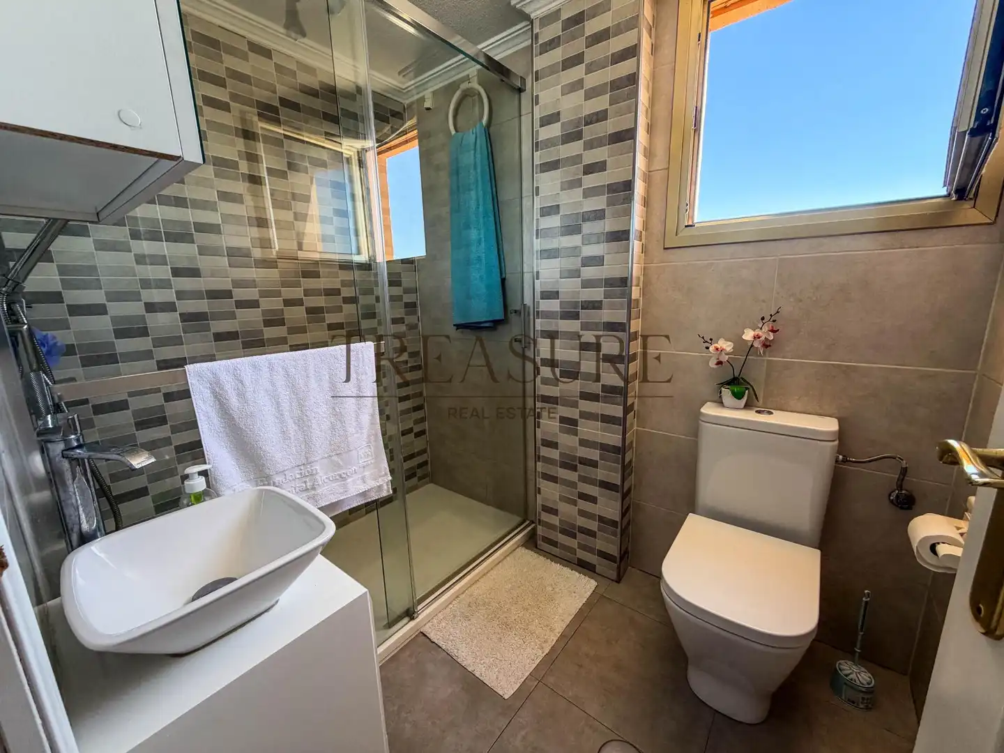 Flat for sale in Calle AGATA III-PL U (MANGA), Playa de las Gaviotas - El Pedrucho