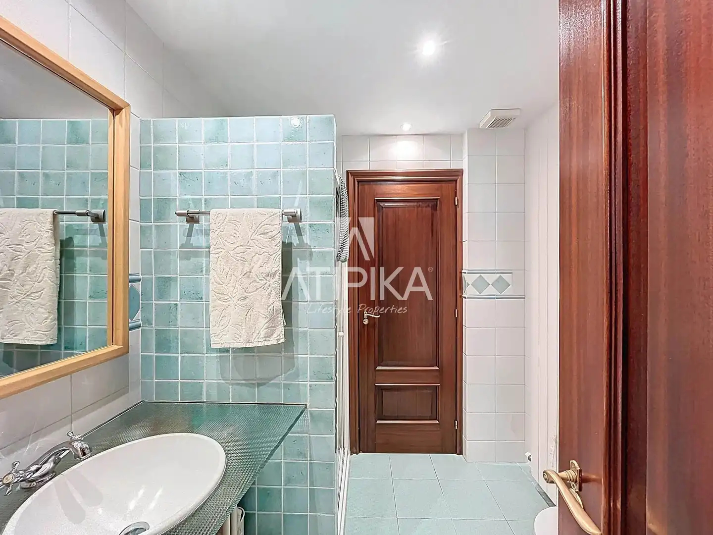 Baño de Finca rústica en venta en Vallgorguina con Calefacción, Parquet y Trastero