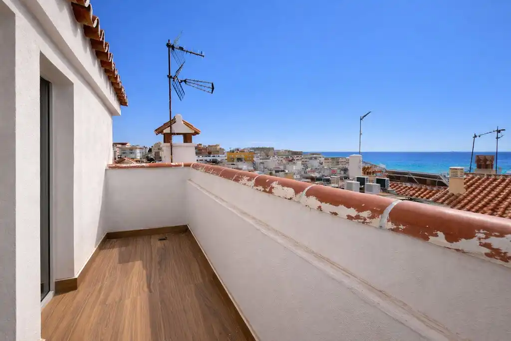 Casa aparellada en venda a Arroyo de la Miel